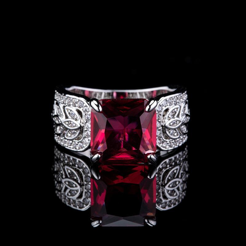 Inel Corindon Sânge de Porumbel, Inel de Lux pentru Degetul Arătător, Diamant cu Carbon Ridicat, Inel pentru Femei cu Zircon Pătrat de Calitate Superioară.