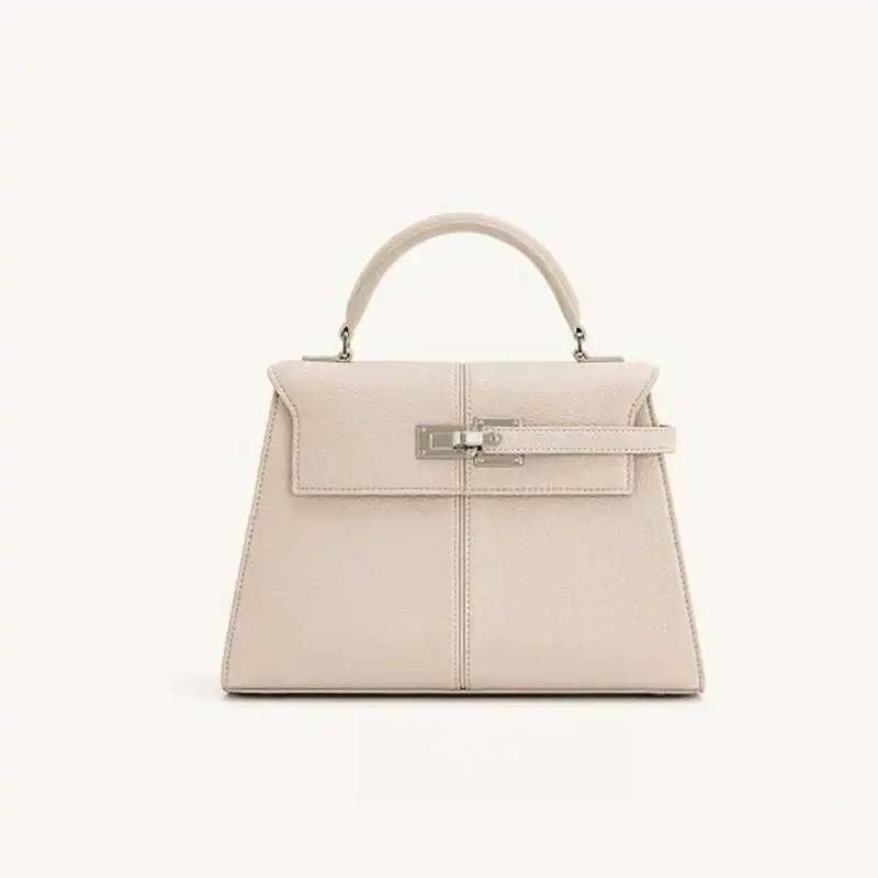 2026 Trapezoidal Leather Women's Bag Fashi Niche Handbag Top-handle Versatile Bags