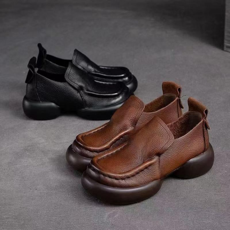 Soft leather niche thick-soled small leather shoes women's autumn retro casual lazy shoes are not tired
