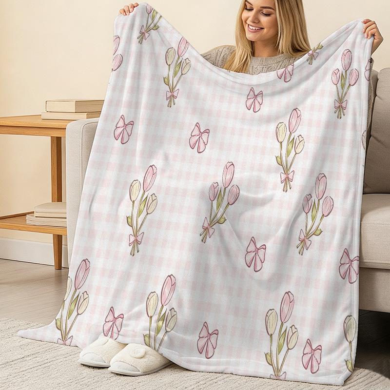 Thick Flannel Blanket – Floral Pattern, Soft, Light Color, Warm for All Seasons, Ideal for Home, Guest Room, Xmas & Halloween Spare & Decor