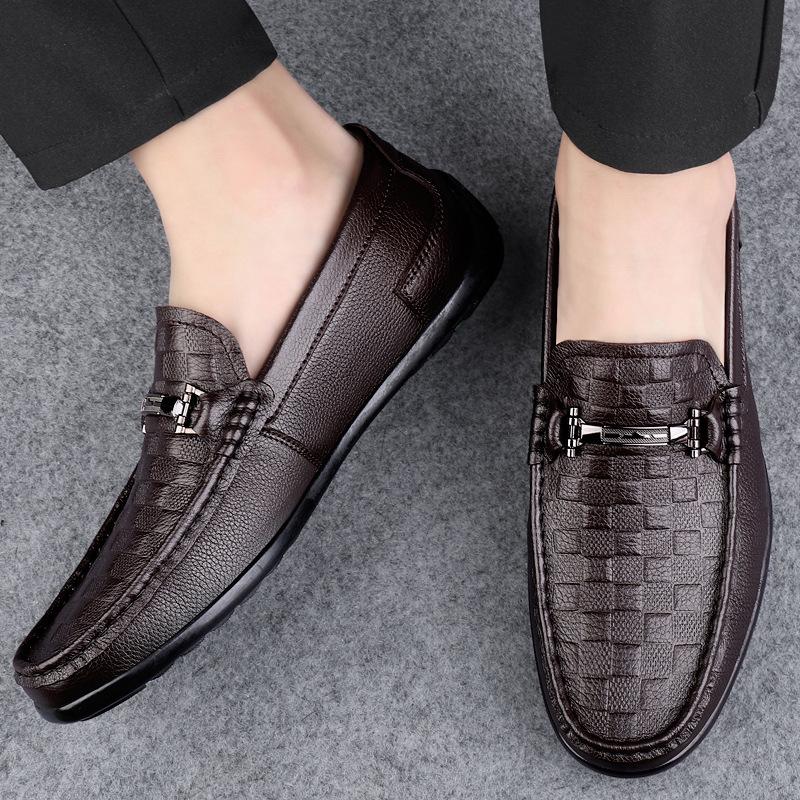Embossed Plaid Casual Leather Shoes First Layer Cowhide Casual Beanie Men's Shoes Large Size Men's Small Leather Shoes