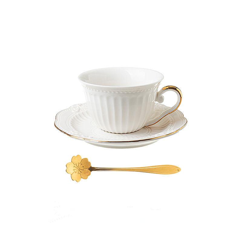Sada šálku na kávu a podšálku s lžičkou, vysoce kvalitní porcelán, soudní styl, evropský reliéfní hrnek na kávu, šálky na čaj, domácnost, kancelář, párty, nádobí na pití