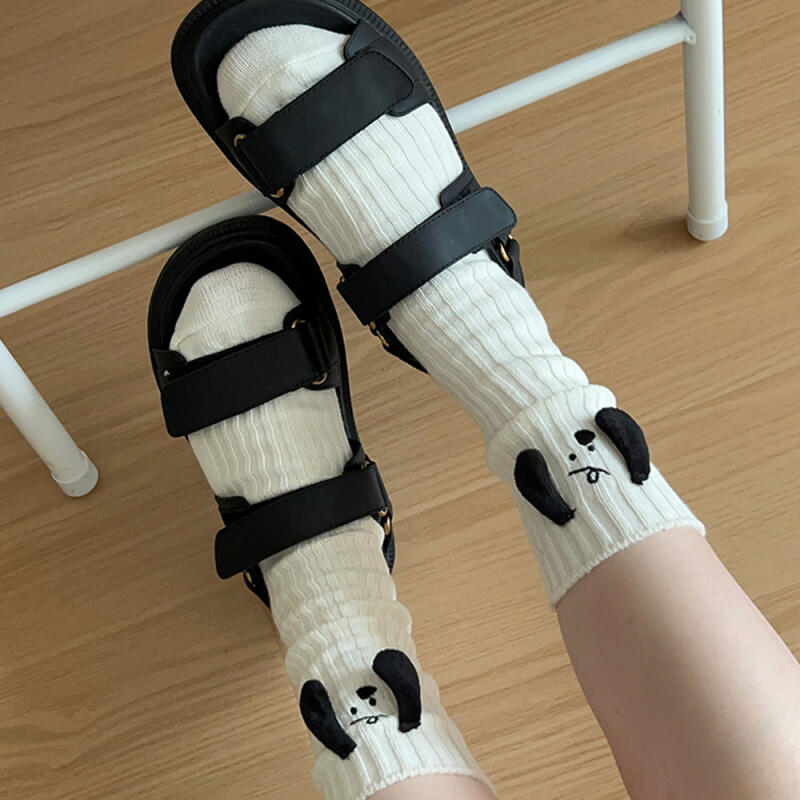 (1+1) Jasmine Eared Cute Puppy Chewy Bone Socks white