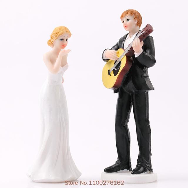 Wedding Romantic Bride and Groom Toppers Couple Figurine Marriage Funny Cake Toppers Dolls for Wedding Cupcake Decoration New