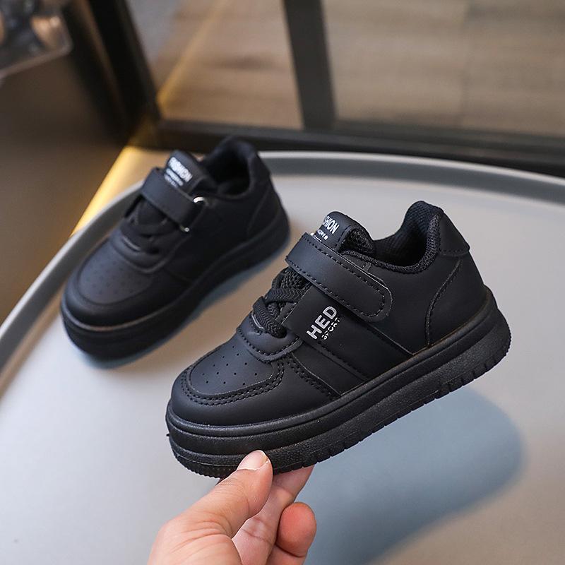 

Весна и Осень Корейская Версия Модные Кроссовки на Липучке для Мальчиков и Девочек, Удобные, с Мягкой Подошвой, Износостойкие, Повседневные 38 чёрный