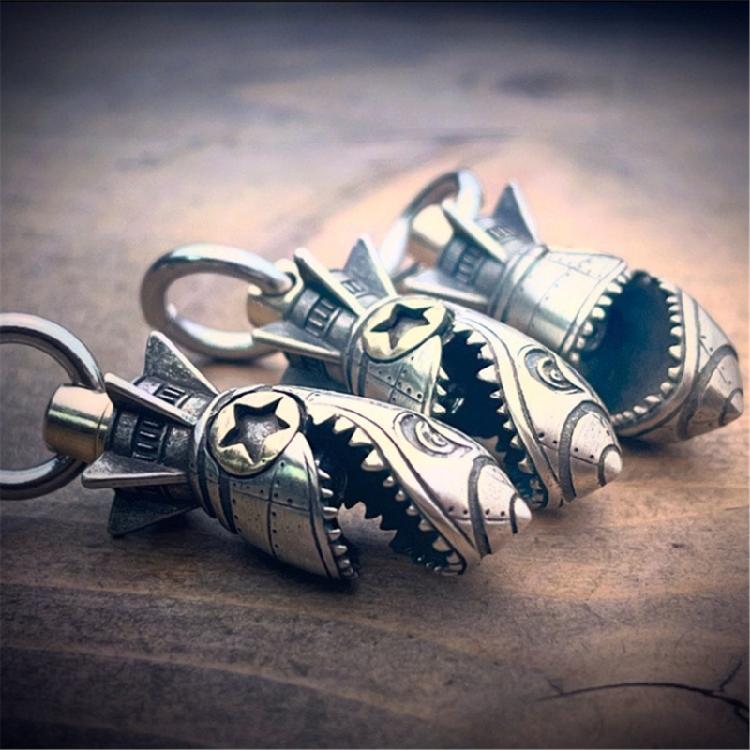 Halloween Themed Shark Car Accessory Keychain Alloy Made Skeleton Design For Bags And Key Rings