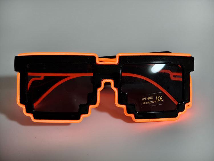 LED Blinkende Mosaik-Sonnenbrille - Kabellose Leuchtbrille für Partys & Clubs