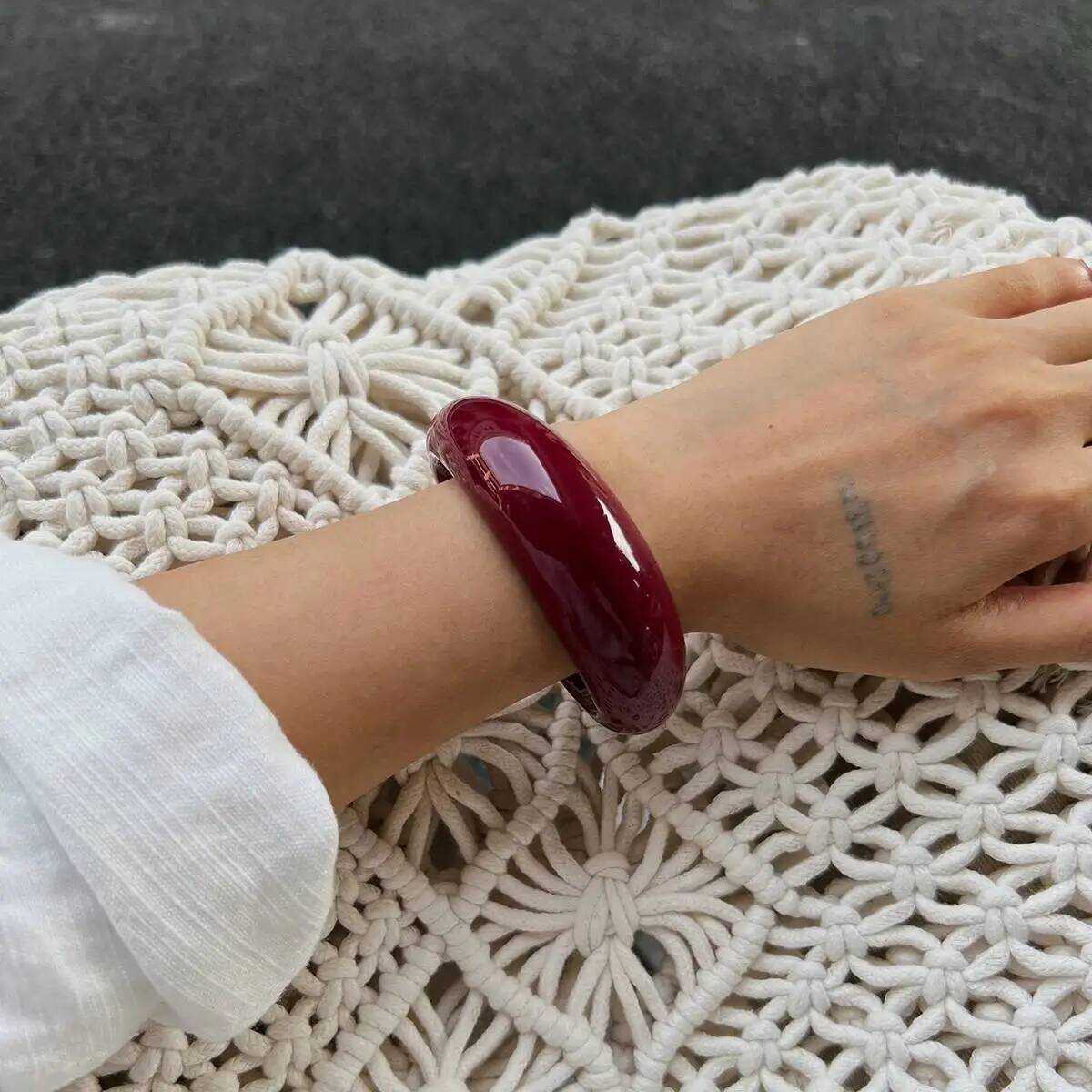 

Salircon Boho Red Acrylic Resin Chunky Bangles Women on Hand Trendy Irregular Geometric Charm Wide Hip Hop Cuff Bracelet Jewelry