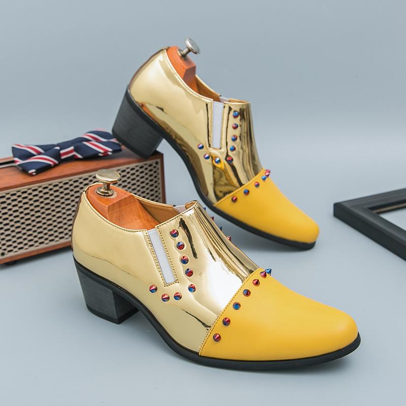Design Rivet Wedding Dress Shoes for Men Formal Heeled Shoes  Gold Patent Leather Shoes Man Luxury Punk Rock Party Shoes Men