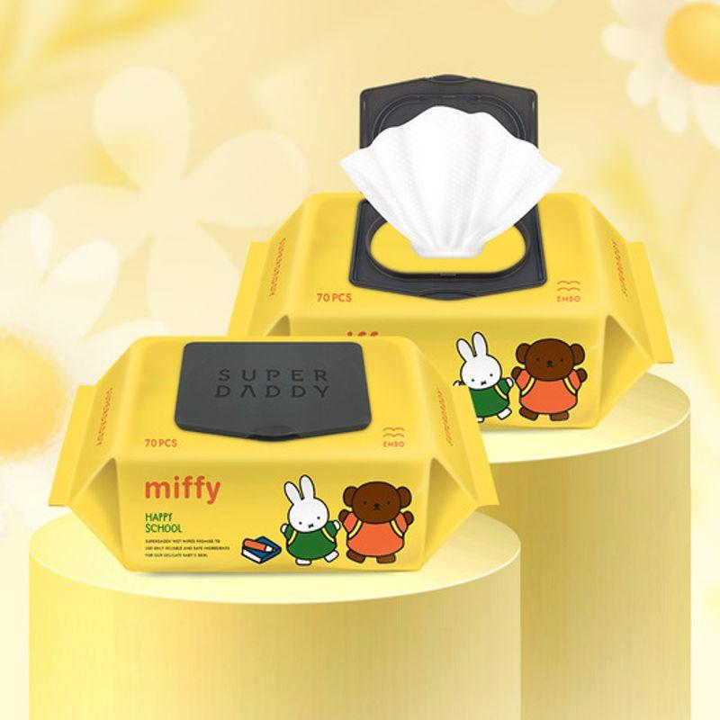 

SUPER DADDY 70gsm Miffy Happy School Wet Tissue Cap Type 70 Sheets (10 Packs) Miffy Happy School Cap-type 70 sheets (10 packs)