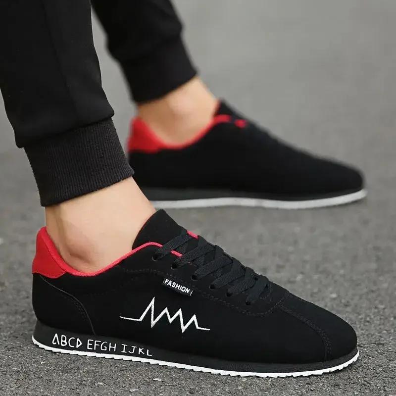 Summer Red Low Men's Sneakers Canvas Shoes Comfortable Flat Vulcanized Shoes for Men Breathable Gym Mens Zapatillas De Hombre