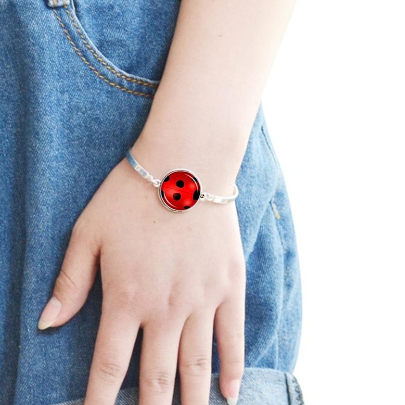 Bracciale Con Coccinella In Argento 925 – Gioiello Portafortuna Per Donne E Ragazze – Regalo Significativo Con Ciondolo A Coccinella