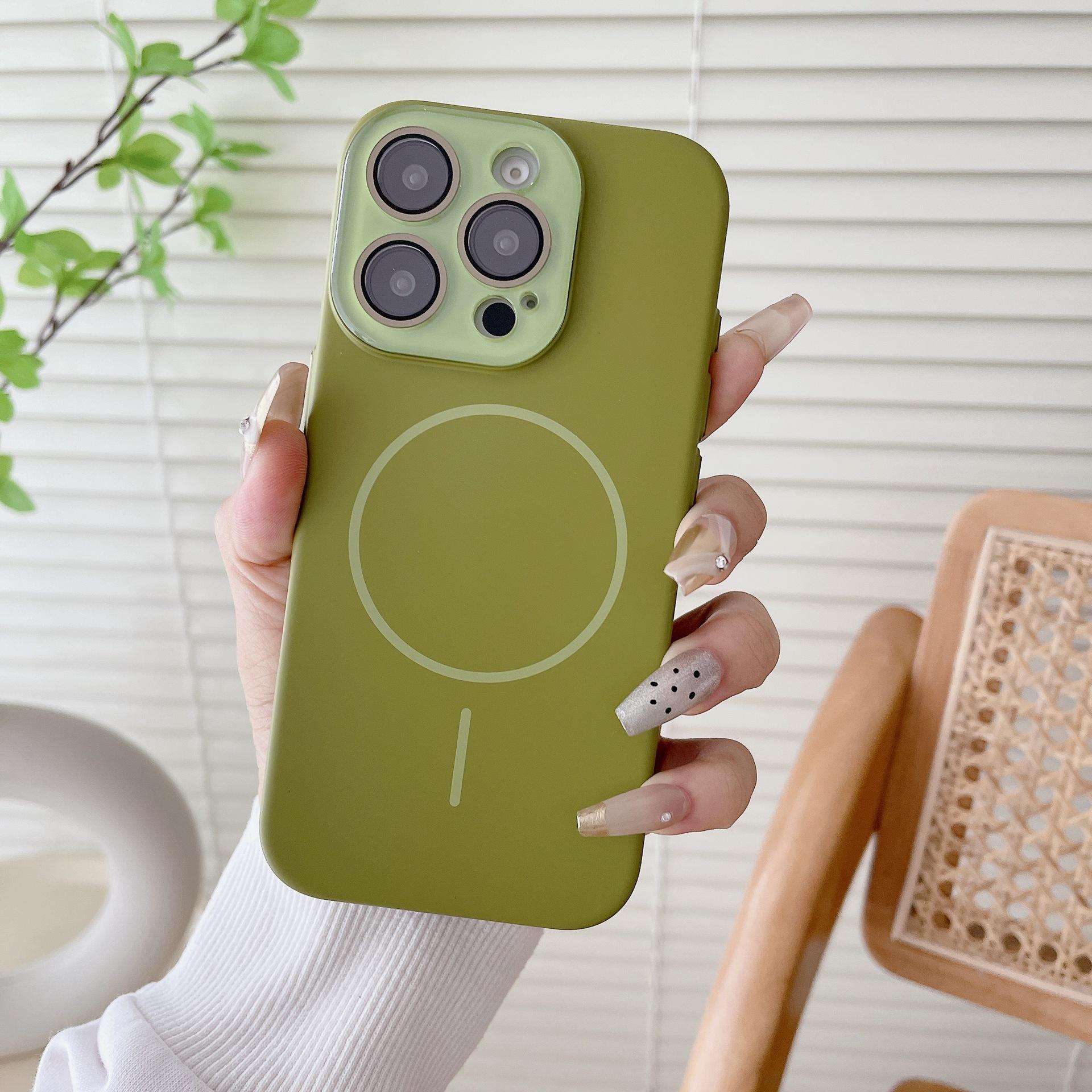 

Applicable To IPhone16PROMAX Thin Circle Magnetic Suction Phone Case Apple 15 Skin Feeling Anti Fall Pc Soft and Moisturizing Protective Case 14 iPhone12proMax