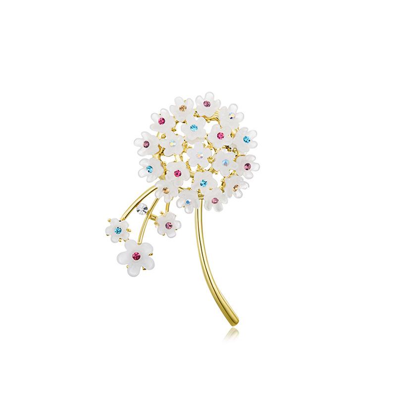 The Elegant Dandelion Brooch Is A Light Luxury and Niche Brooch with Exquisite Diamond-encrusted Brooches
