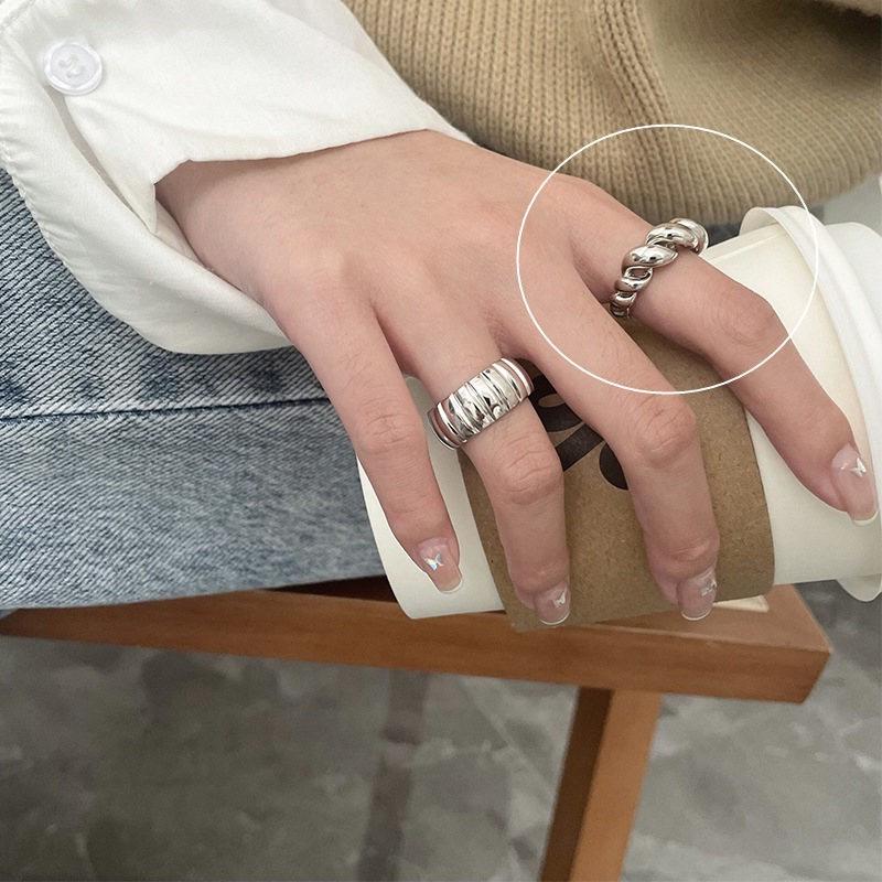 Women s Retro Croissant Twist Adjustable Ring - Korean Style Fashion Creative Index Finger Jewelry Open adjustable