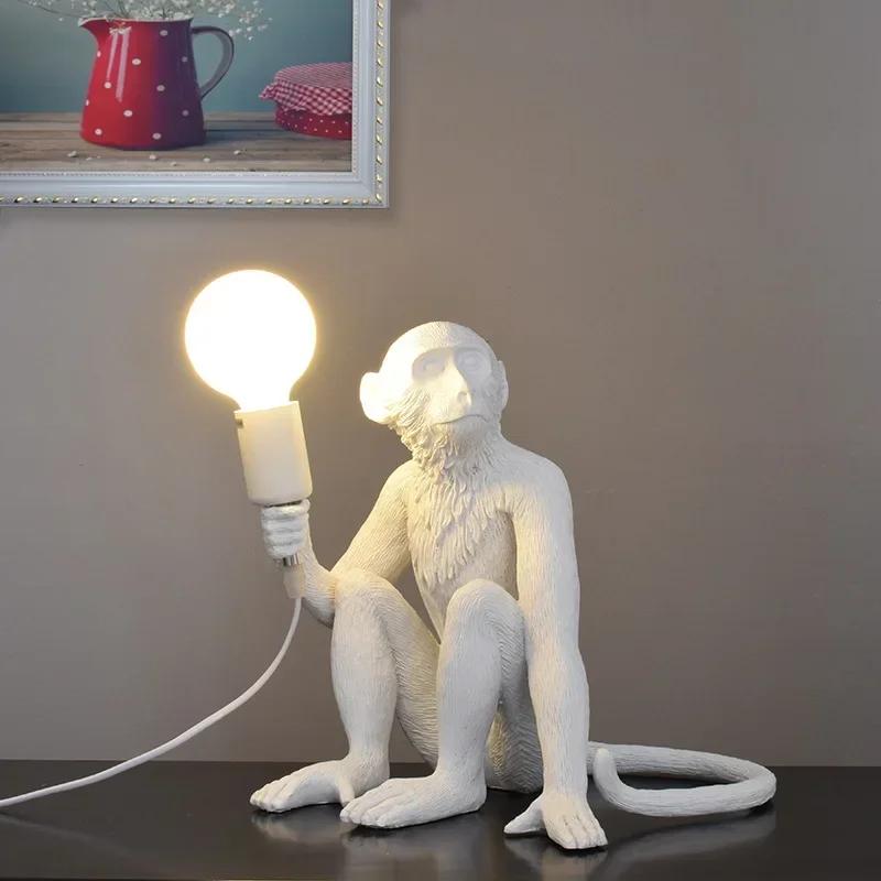 Nordic Creative Hemp Rope Pendant Pendant Light Resin Monkey Light Bedroom Children's Room Home Decoration Ceiling Pendant Lamp