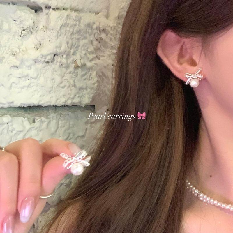 Korean Style Lace Bows Pearl Back-Hanging Earrings Female Light Luxury Minority Fancy Stud Earrings Unique Beautiful Earrings
