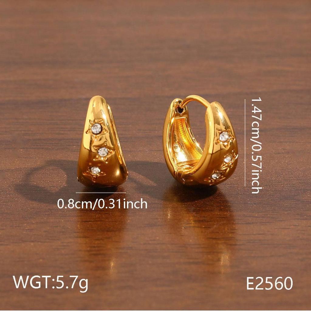 Gold C-Shaped Round Hoop Earrings with Bright Surface, French Light Luxury, High-End Stainless Steel