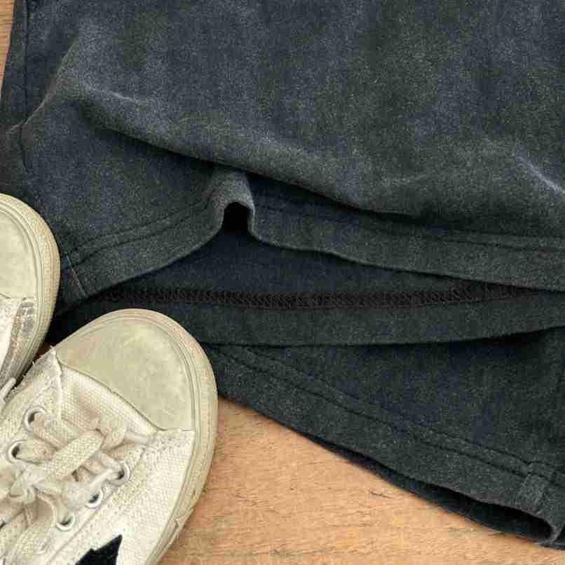 Trendy Boys' Sleeveless Suits: Lightweight, Thin Two-Piece Vest and Shorts - Perfect New Summer Fashion for Kids.