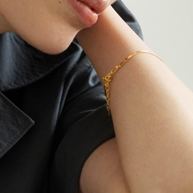 ENOUGHLIP Simple Silver Bracelet