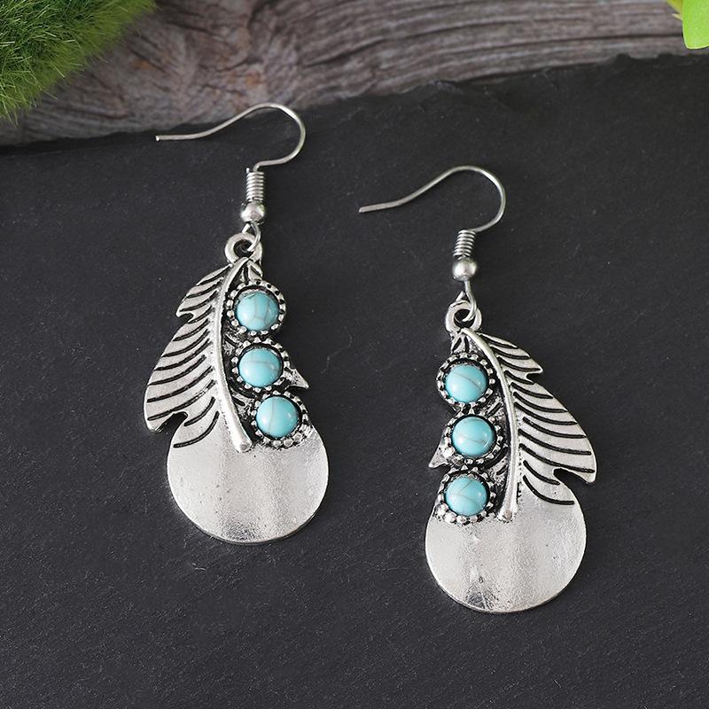 

Новые серьги с бирюзой и перьями. Простые богемные серьги в стиле ретро.