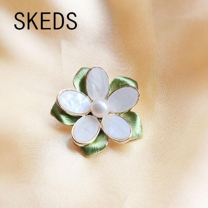 SKEDS Women Girls Elegant Enamel Flower Brooch Pin Pearl Plant Lapel Pins Jewelry For Lady Wedding Party Badges Buckle Brooches