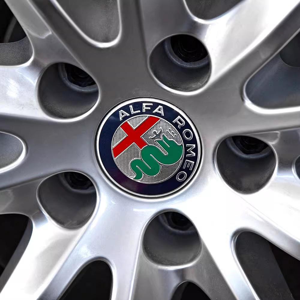60MM Car Wheel Hub Logo Modification Wheel Hub Cover Decoration For Alfa Romeo Giulietta GT 159 147 156 Mito Brera Giulia F1