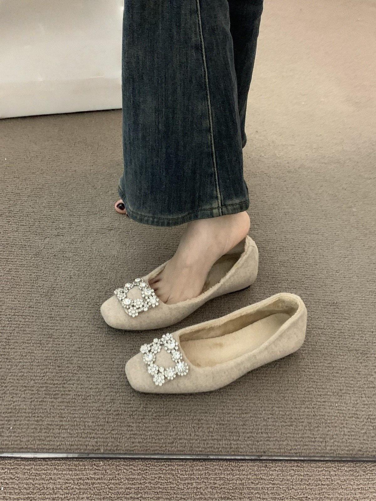 Flat bottom high-end black single shoes women s shoes season square buckle rhinestone velvet grandma shoes 40 абрикосовый