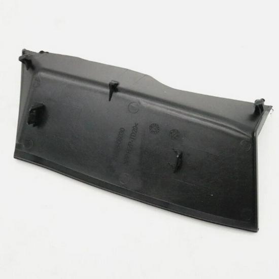 Rücklicht-Zierblende für Toyota Corolla (2018–2023), Teil Nr. 81497-06070