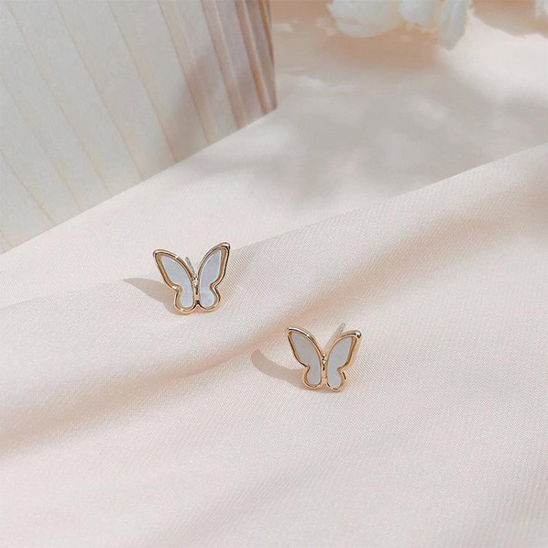 New Simple Butterfly Cute Versatile Earrings White Dripping Oil Fresh Stud Earrings