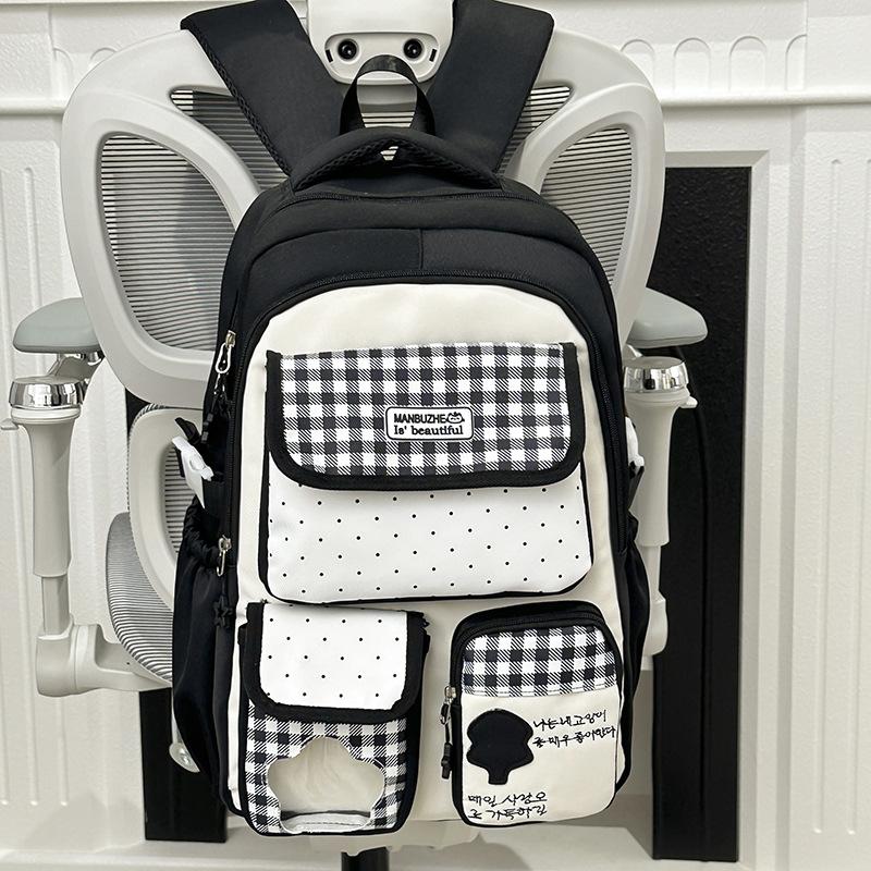 

New schoolbag female Japanese ins cute dopamine contrasting color college style primary and secondary school students multi-compartment backpack