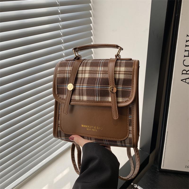 Trendy plaid fashion retro versatile student college style backpack women's leisure personality new early spring backpack