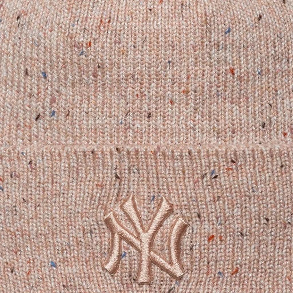 New Era Wmns Glitter Beanie New York Yankees Hat, Womens Beige Cap