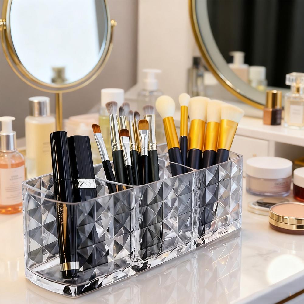 Small 3 Slot Makeup Caddy Desk Organizer for Eyebrow Pen Lipstick Eyeliner And Pens Clear Plastic Makeup Holder for Vanity Desk