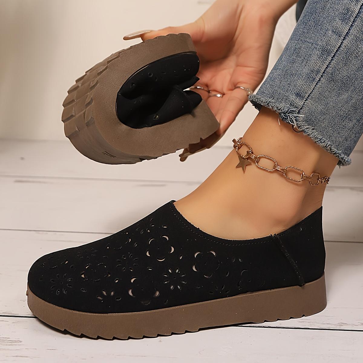 

Женские дышащие сетчатые слипоны - Легкая повседневная обувь с мягкой подошвой, перфорированным дизайном для комфорта в течение всего дня, верх из бежевой ПУ кожи Size 41