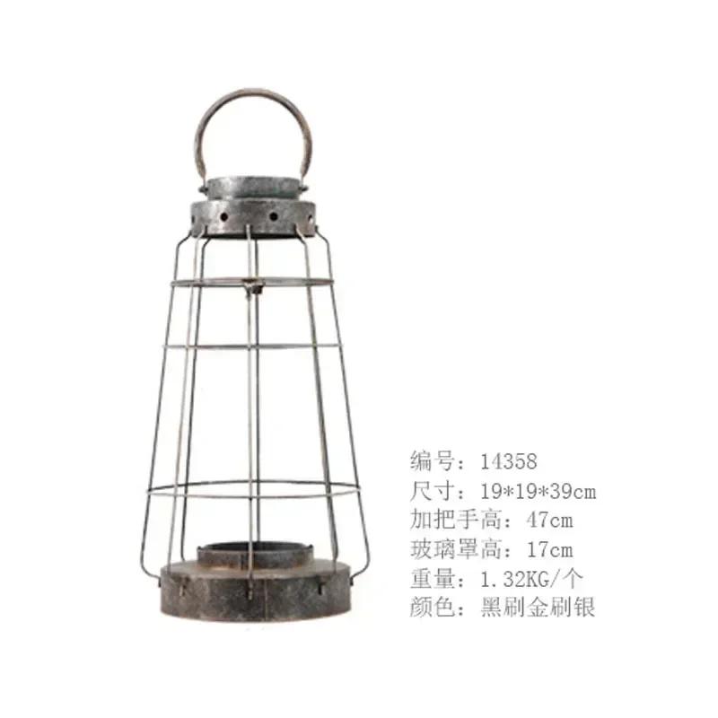 Hollowing Out Cage Portable Candlestick Metal Ironwork Retro Style Home Furnishings Courtyard Desktop Garden Ornaments Decorate