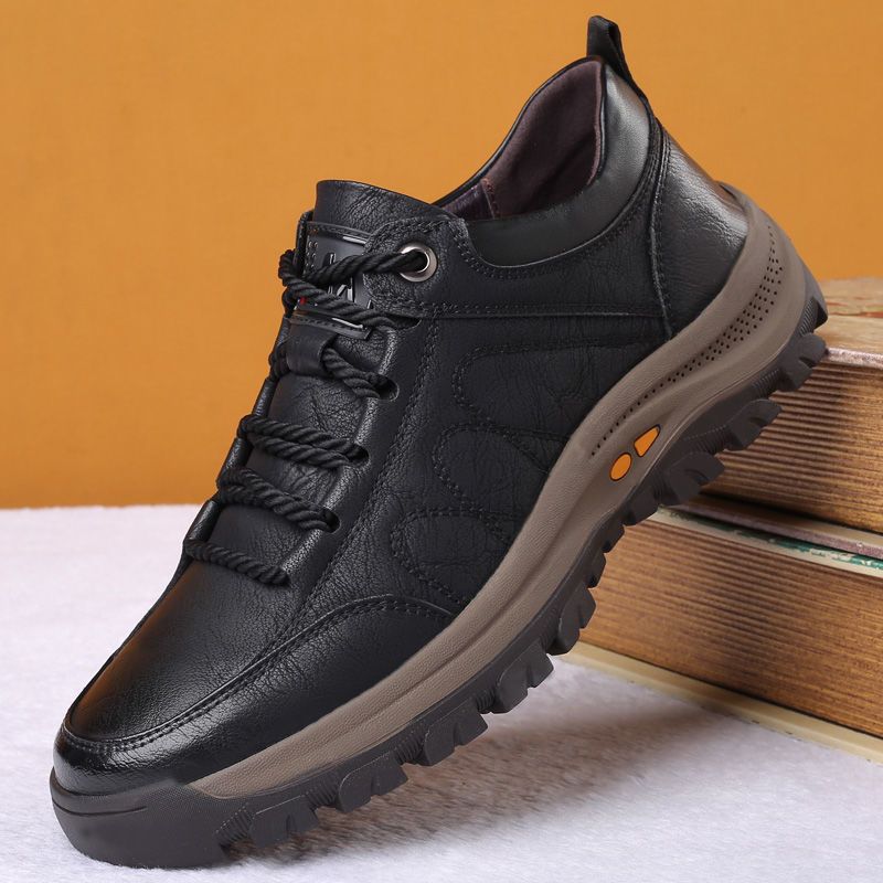 Waterproof Outdoor Hiking Shoes Cotton Shoes Men's Winter Velvet Thickened Non-slip Middle-aged Dad Shoes High-top Boots
