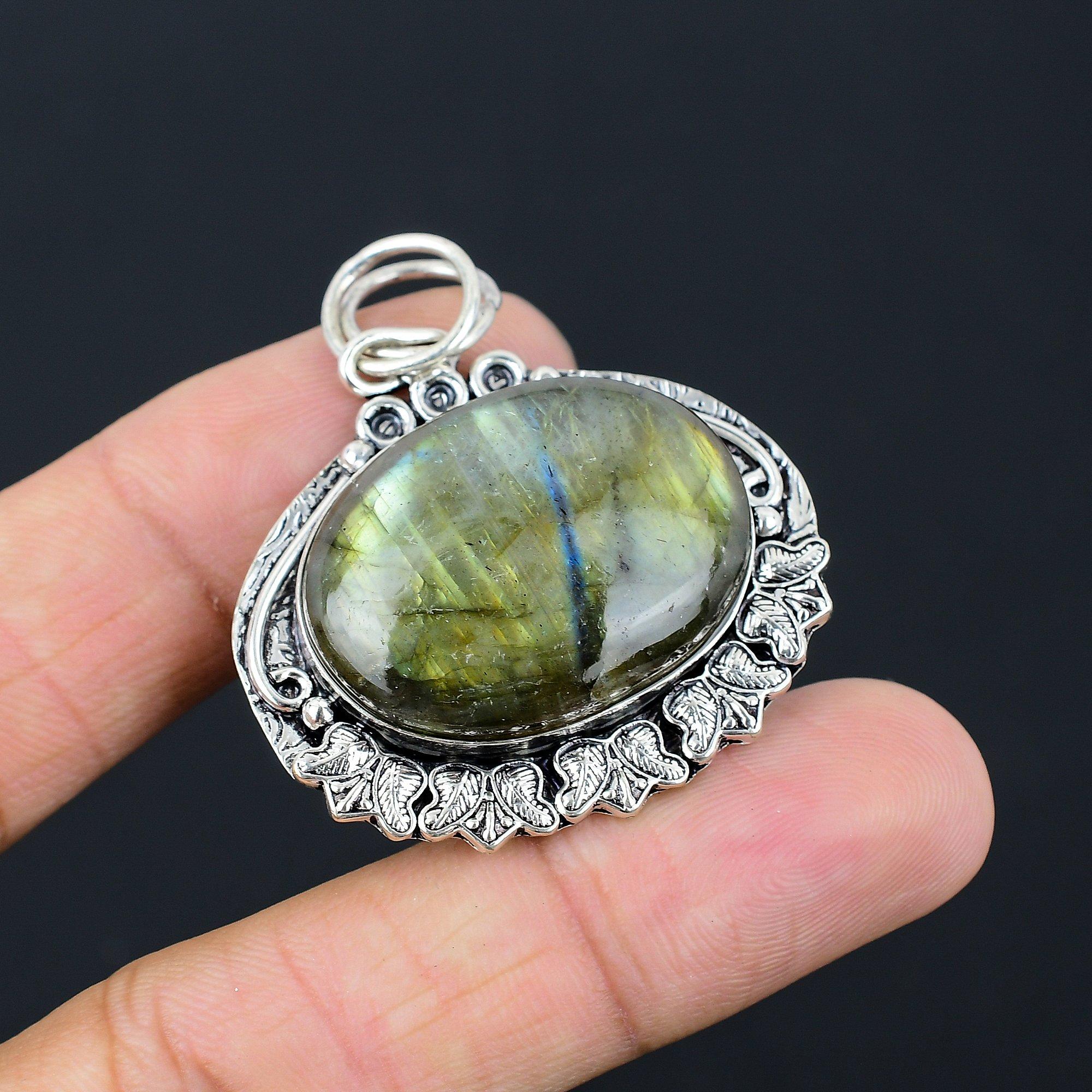 

925 Silver Oval Labradorite Stone Wife Artisan Handmade Wedding Pendant Jewelry