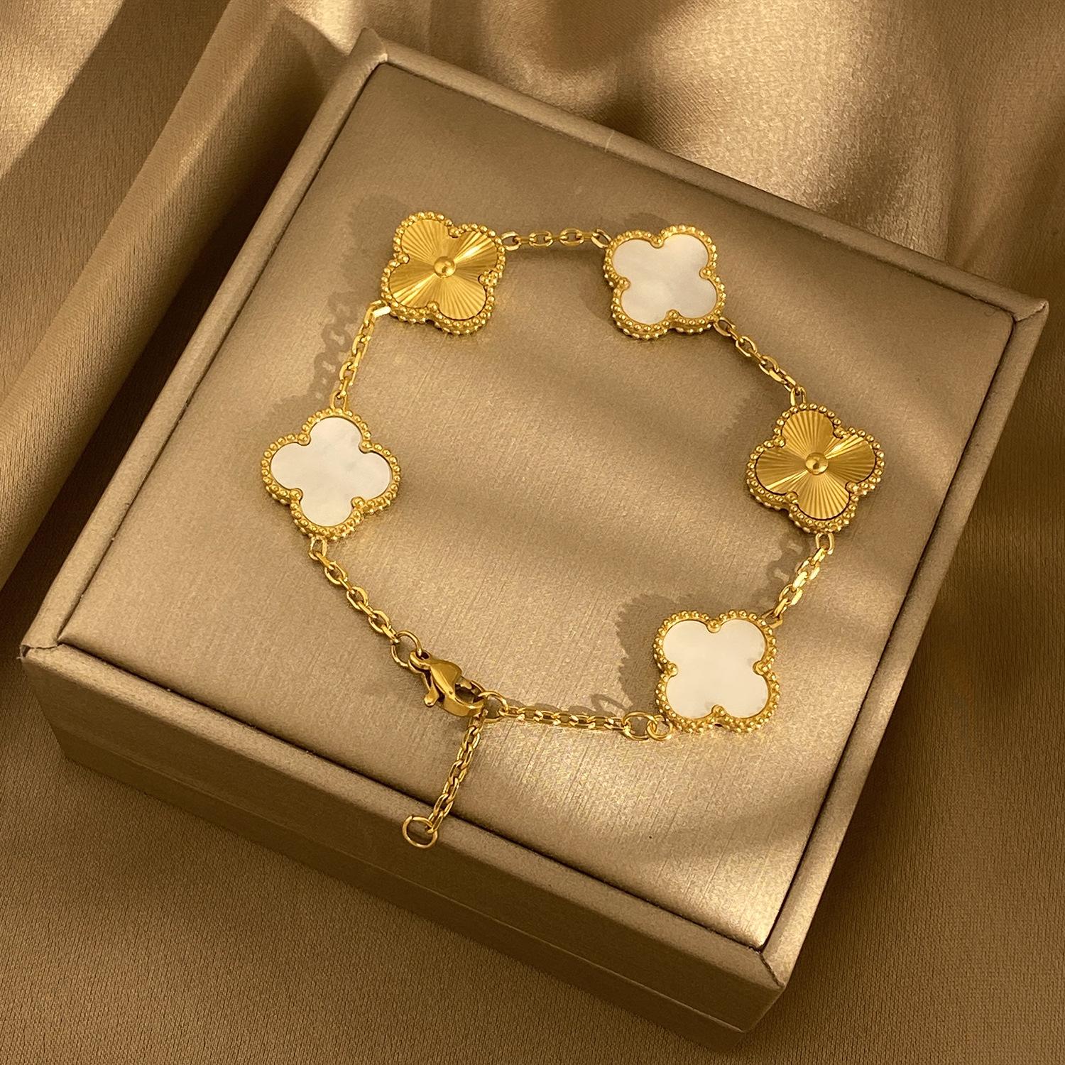 

Браслет из тонкого натурального настоящего перламутра 15 мм в виде четырехлистного клевера и пяти цветов, вакуумное толстое покрытие 18K из титановой стали