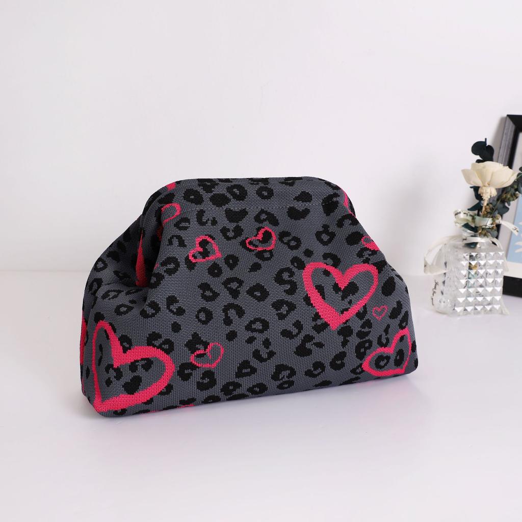 New Knitted Handbag Striped Cloud Large Capacity Daily Versatile Contrasting Color Clip Bag