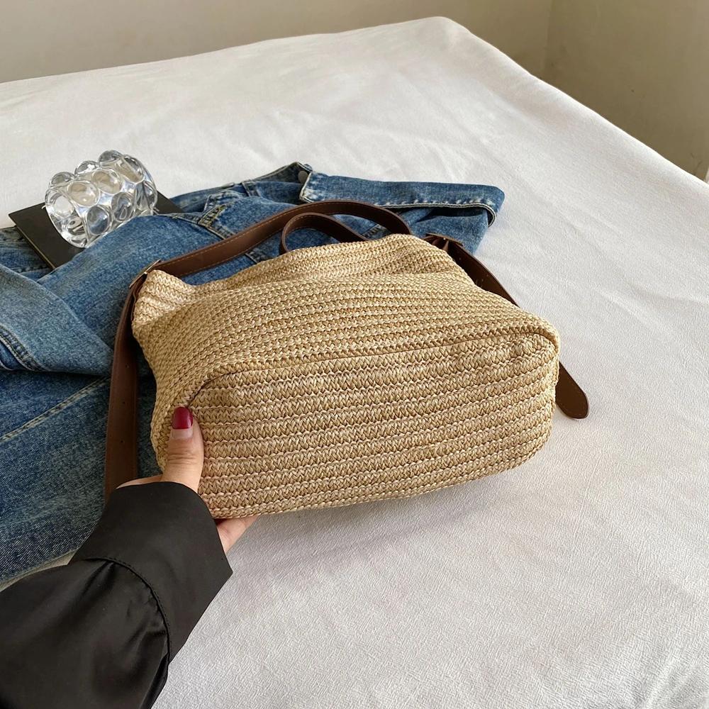 Handgeflochtene Strohtasche Große Kapazität Sommer Strand Umhängetasche Damen Mädchen Mode Handtasche Rattan Geflochtene Tragetasche für Damen