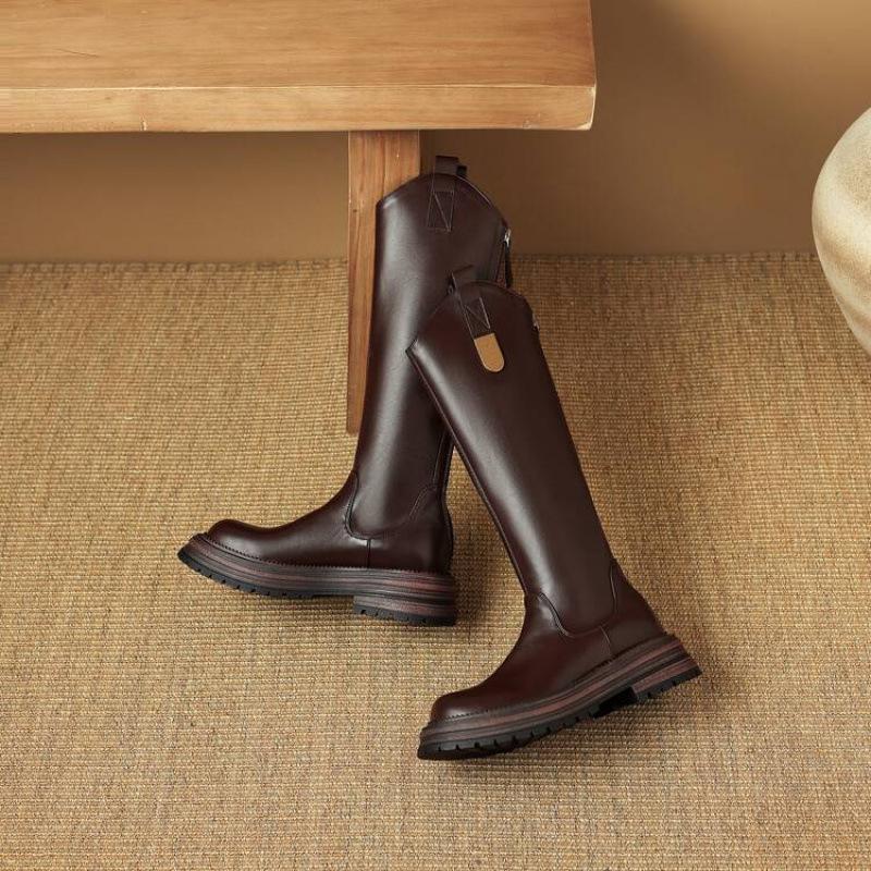 Korean version of round head leather Martin boots women's medium heel large size women's boots new square heel round head high boots autumn 