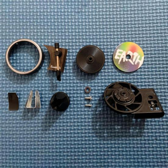 Plattenspieler Auto-Lufterfrischer, Aroma-Diffusor, kompakte Größe, einfach zu installieren, intelligentes Auto-Innenraum-Aromagerät, Entlüftungsclip