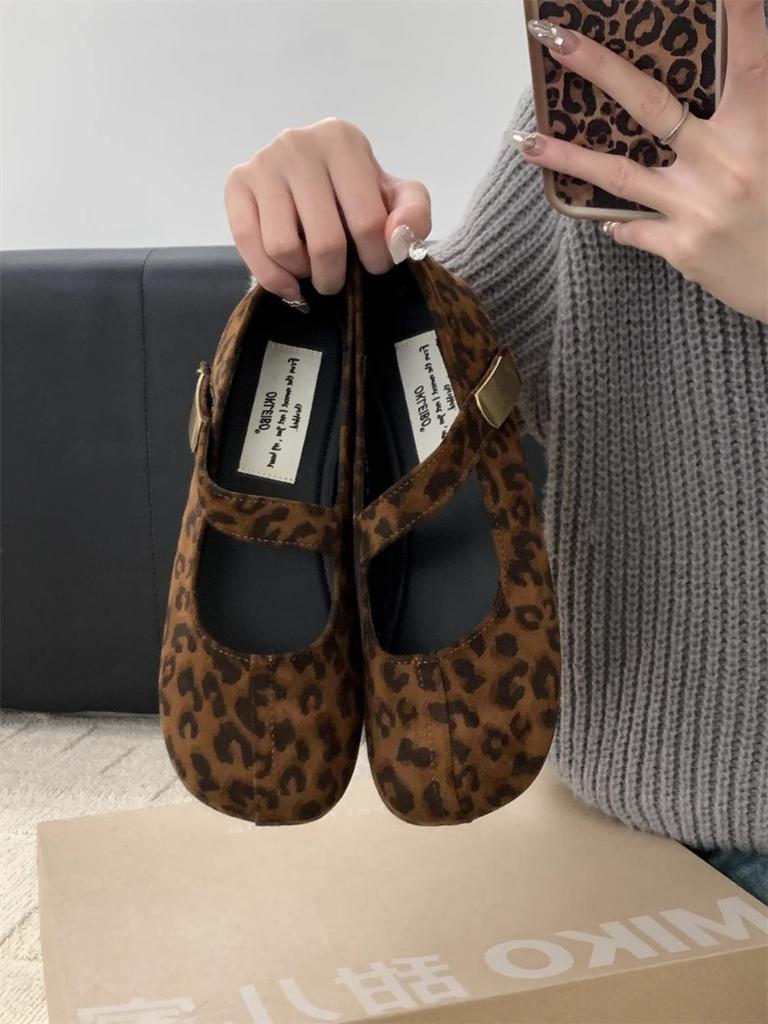 2025 NEW Leopard Print Suede Shoes for Women Fashion Casual and Comfortable Shallow Mouth Soft Sole Single Shoe
