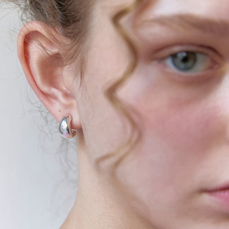 

mimesi Melt Curve Earring Silver