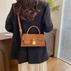 Casual Fashion Messenger Bag Casual Retro Underarm Small Square Bag Autumn New Retro Shoulder Bag