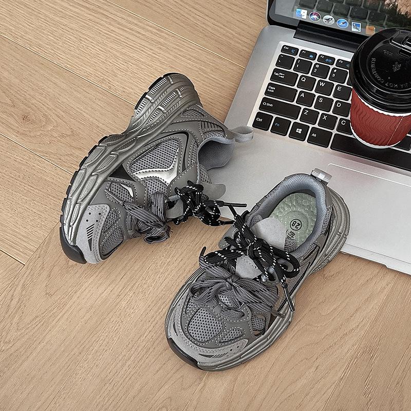 

Кожаные кроссовки для девочек 2025 весна и осень легкие детские кроссовки для бега молодежная повседневная обувь осень 37 yards Inner length 23cm серый