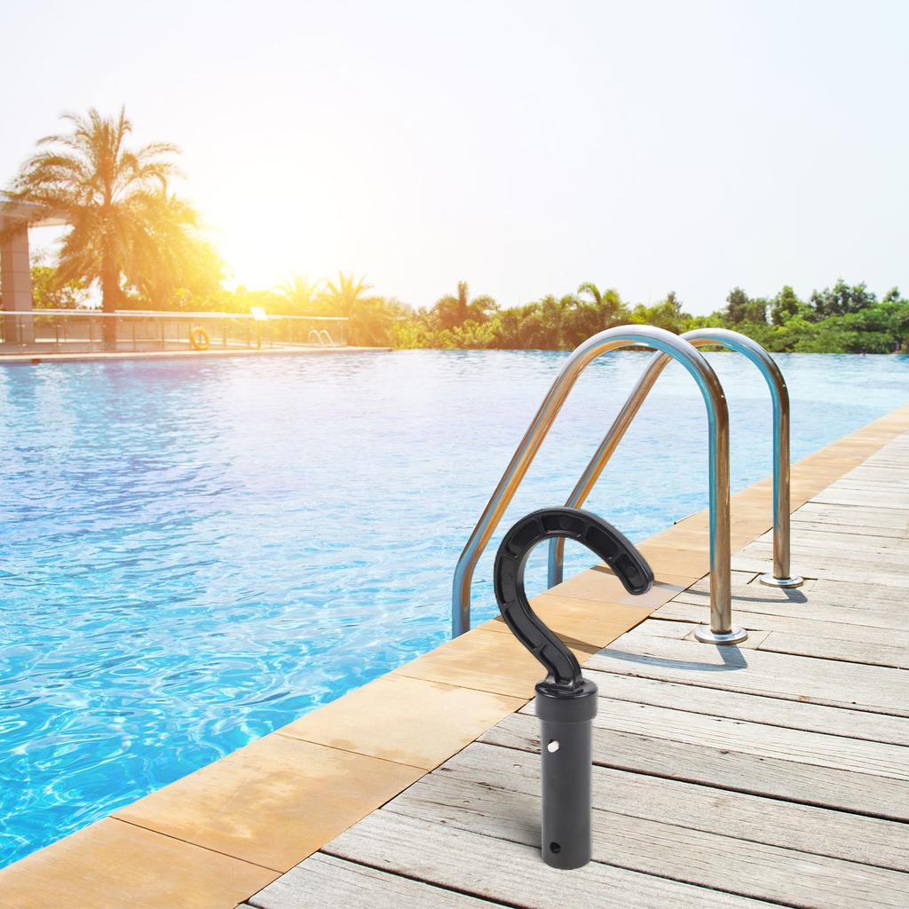 Herramienta de gancho para piscina Compatible con aspiradoras de piscina robóticas Diseñada para usar con pértigas telescópicas de piscina estándar