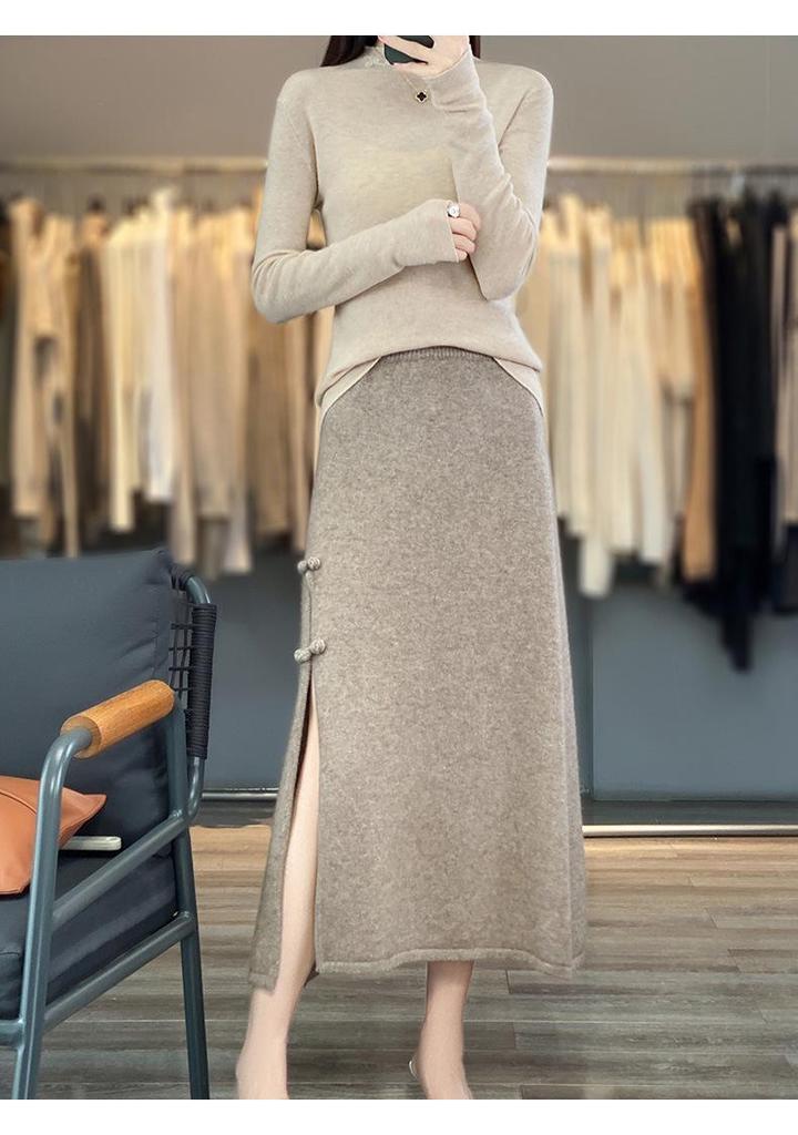 Women's Warm Embroidered High Neck Knit Wool Sweater - Semi-Thin Pullover for Autumn/Winter