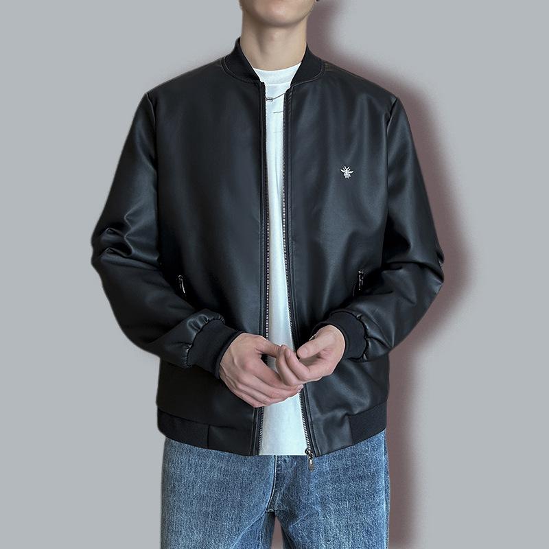 

Осень и зима Новая мужская кожаная куртка мода воротник стойка вышивка PU корейская версия тонкая молодежная кожаная куртка мужское пальто тренд 4XL чёрный